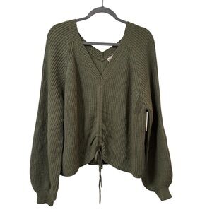 SO ruched front v-neck balloon sleeve sweater olive green size XL cozy